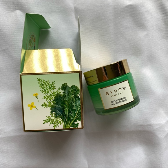 Kale Hydrating Gel Moisturizer - Picture 1 of 5